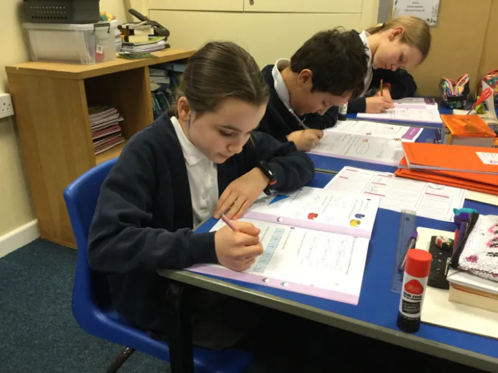 E31bbb51-5b9f-42c4-95b8-Ab0f278980ed