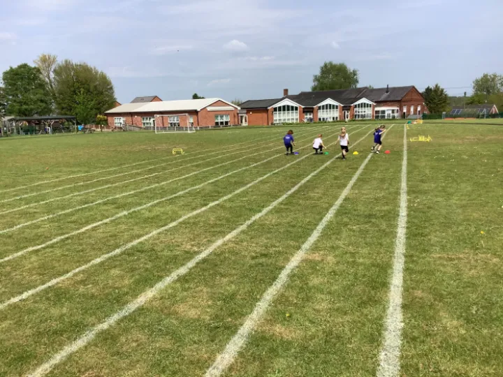 Pe