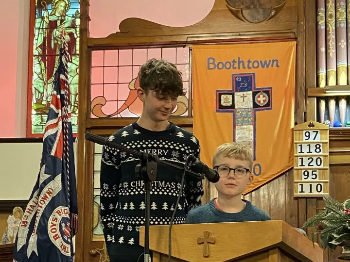 Community Carols 6