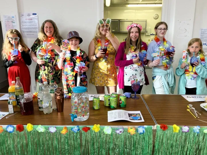 2025 05 &ndash; The Group