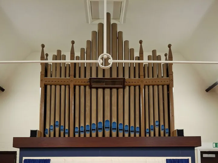 Derby Road Mission praise banner