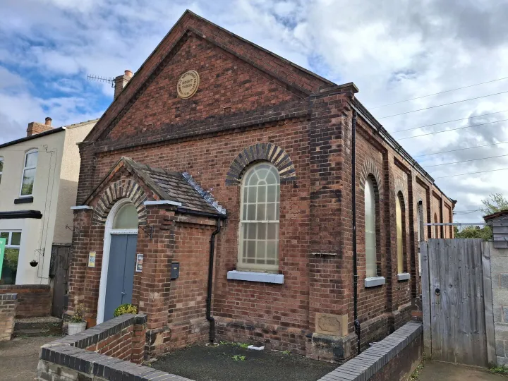 New Brimington (Mount Tabor) Methodist church exterior