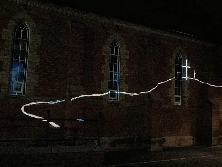 07 Amc Lights Crosses