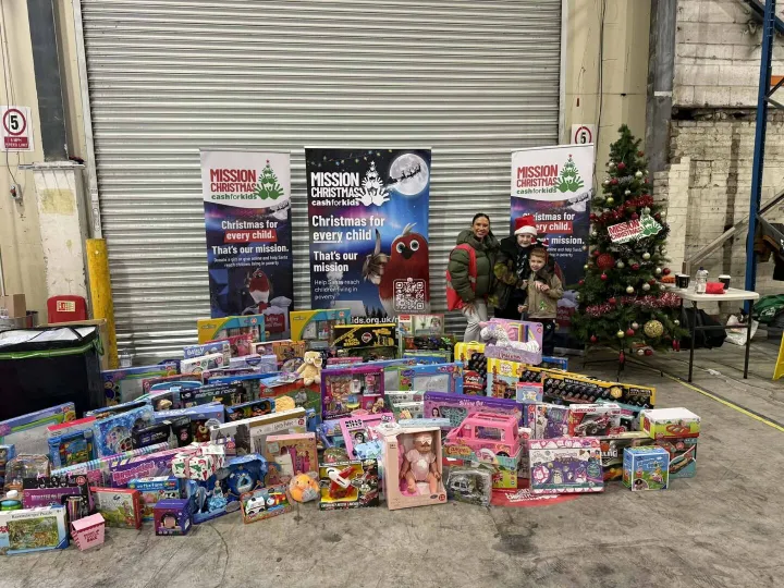 Mission Christmas 25